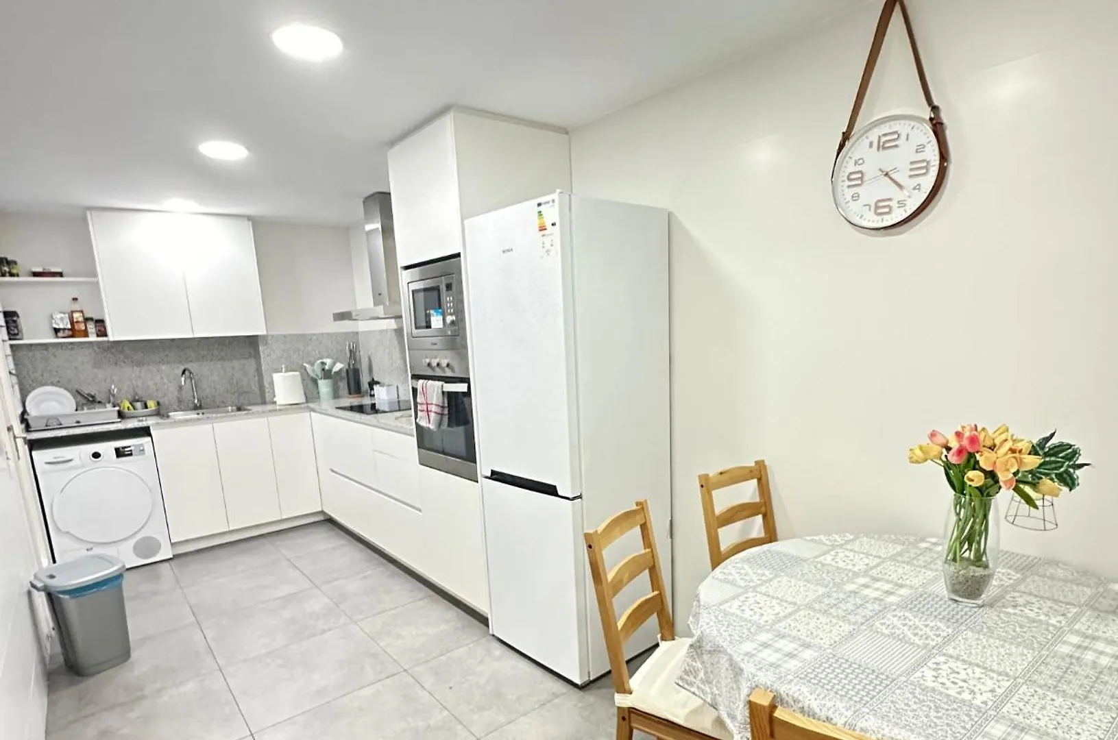 B&B Rooms In Apartment Paris 바르셀로나